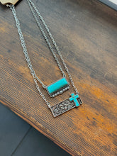 Load image into Gallery viewer, Turquoise Bar Necklace
